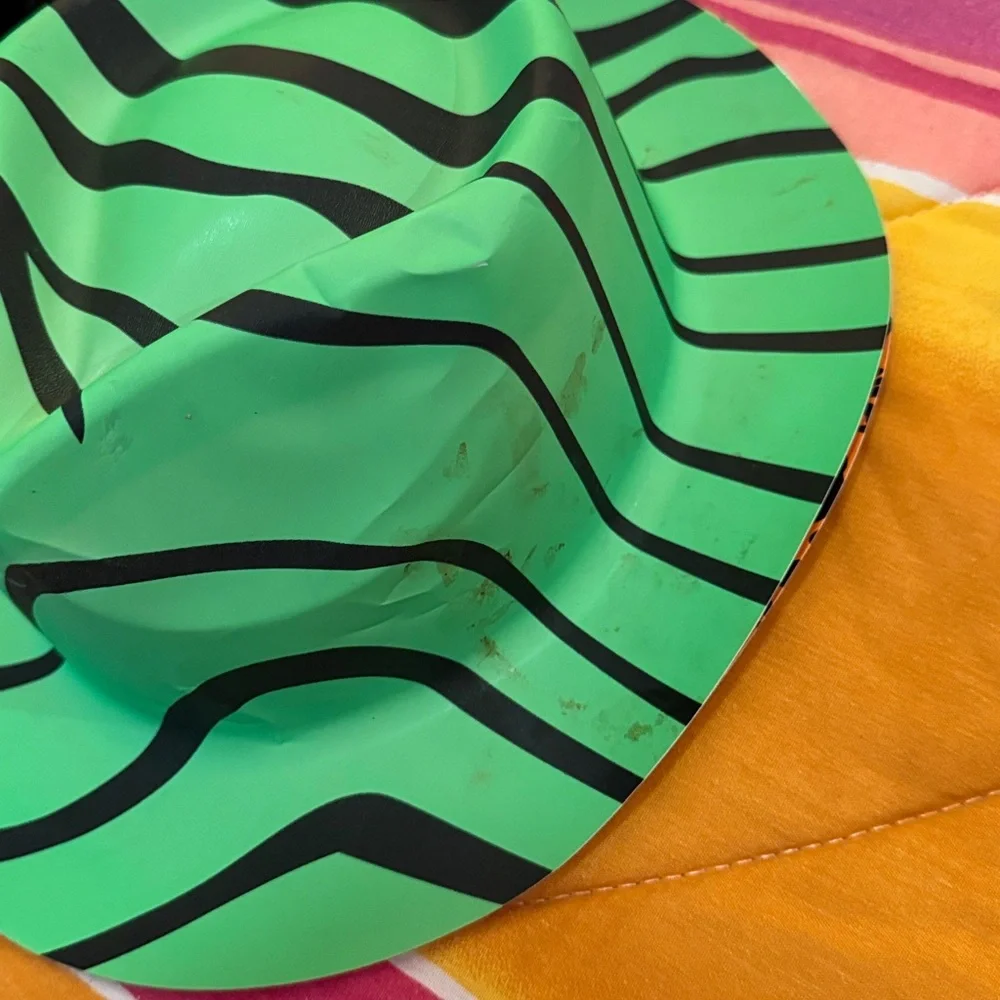 Colorful Animal Print Party Hats 17 pieces